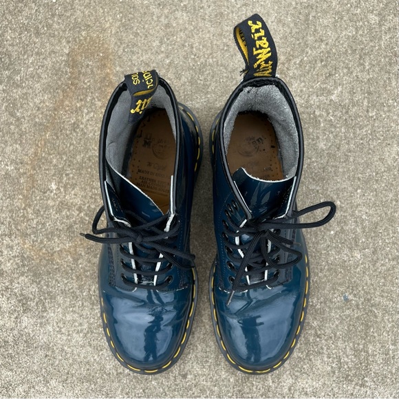 Dr. Martens Blue Patten Leather Lace Up Boots, Women’s size 9 - Picture 10 of 10